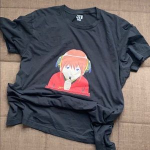 Uniqlo t shirt